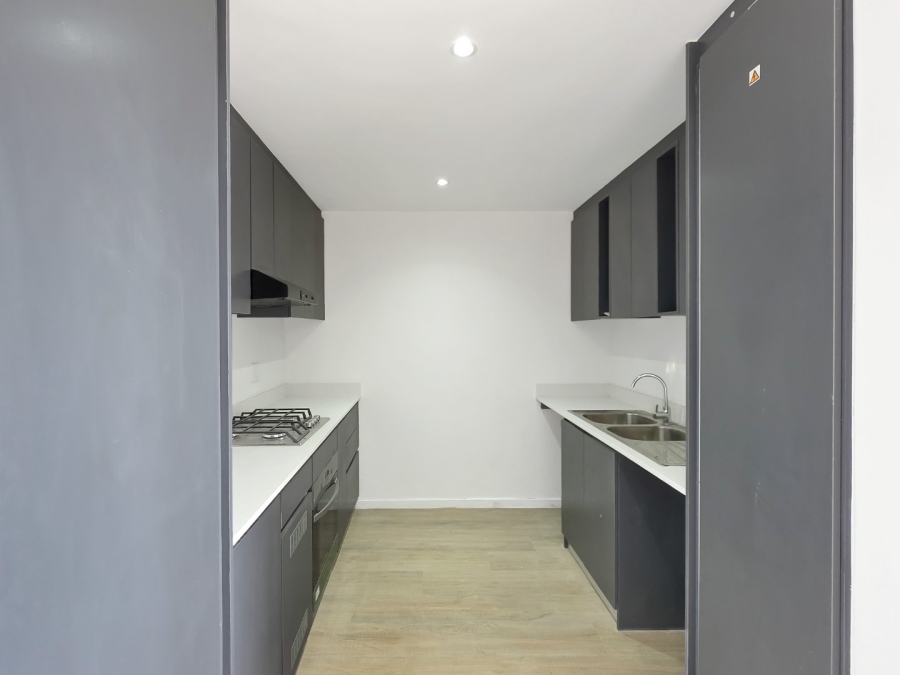 2 Bedroom Property for Sale in Claremont Western Cape